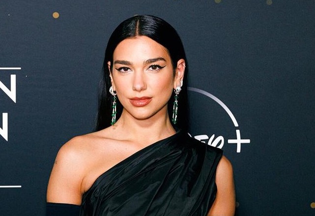 Dua Lipa Celebra Sus A Os Zona Equilibrio Perfecto Reporte